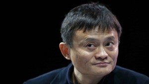 alibaba-vs-amazon-phuong-dong-so-gang-phuong-tay-tren-chien-truong-thuong-mai-dien-tu